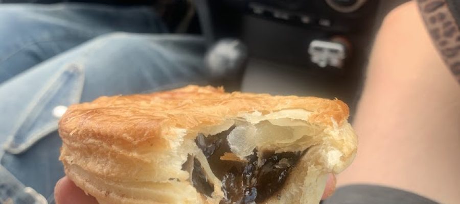 Pie Guy Reviews: Cascades Bakery & Cafe Pakuranga